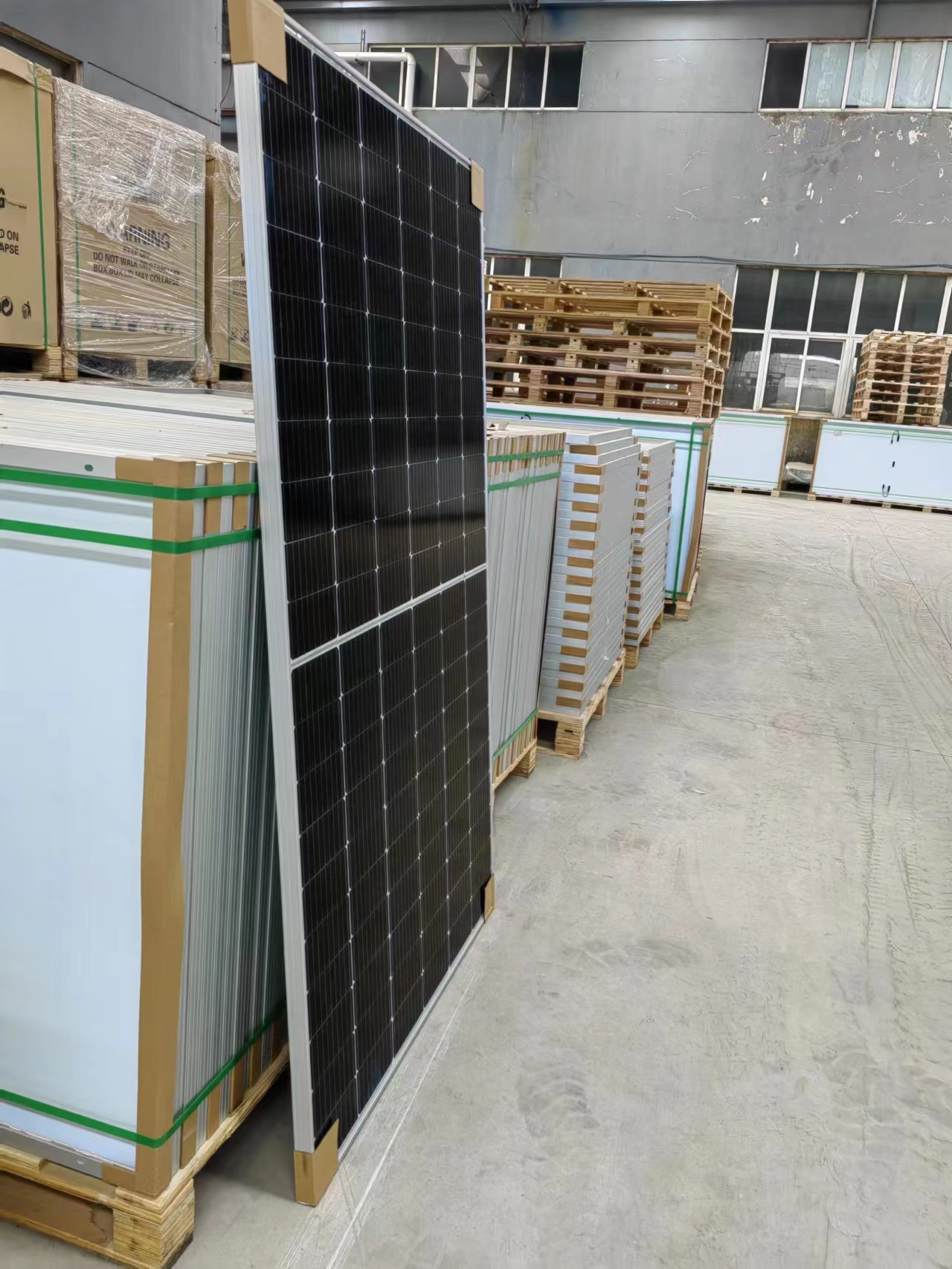 30 Yıl Ürün Garantili OEM Hizmeti ile 450W PV Modül Güneş Paneli